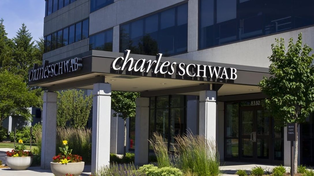 Sign at a Charles Schwab brokerage office